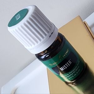 NWT Young Living Mister essential oil blend